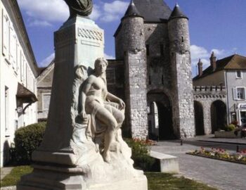 Moret-sur-Loing_Moret-Loing-et-Orvanne