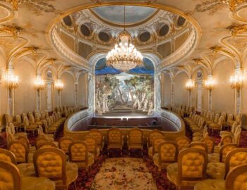 Nuit d’été à la cour